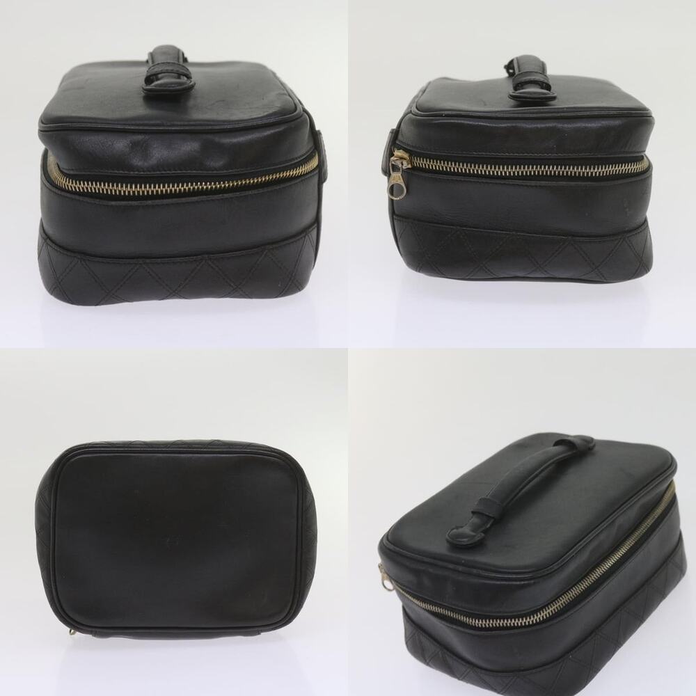 Chanel Vanity Cosmetic Pouch - Picture 3 of 7